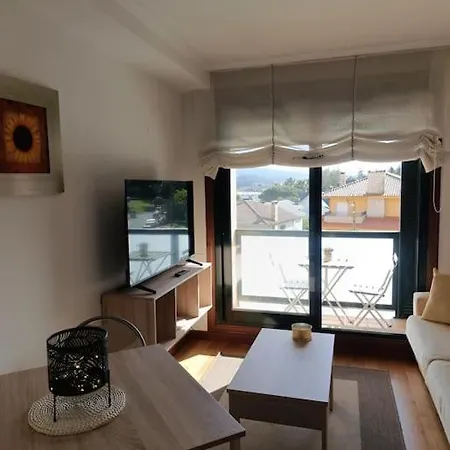 Calest En Poio-pontevedra アパート *